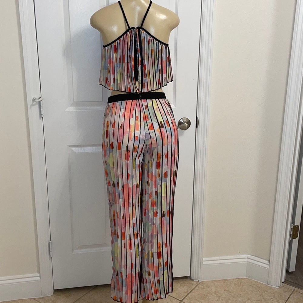 Colorful 2-Piece Set - Picture 2 of 8